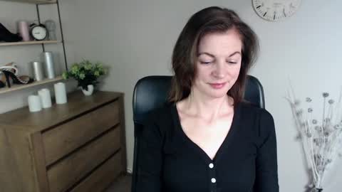 Snapshot of vivian_dream chatting on 17, 12, 2024 Vivian online show from 17, 12, 2024