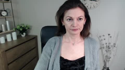 Snapshot of vivian_dream chatting on 10, 1, 2025 Vivian online show from 10, 1, 2025