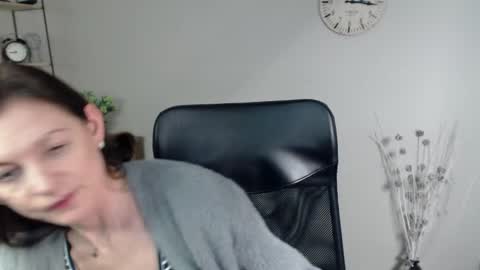 Snapshot of vivian_dream chatting on 11, 1, 2025 Vivian online show from 11, 1, 2025