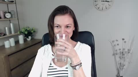Snapshot of vivian_dream chatting on 17, 1, 2025 Vivian online show from 17, 1, 2025