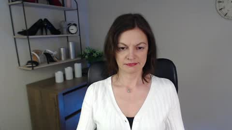 Snapshot of vivian_dream chatting on 25, 2, 2025 Vivian online show from 25, 2, 2025