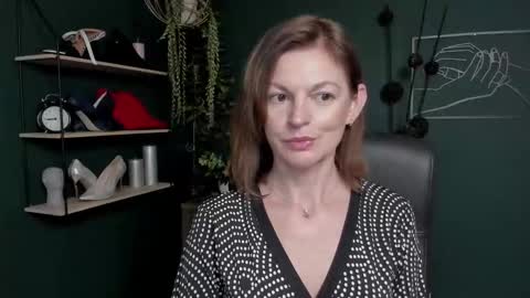 Snapshot of vivian_dream chatting on 15, 9, 2025 Vivian online show from 15, 9, 2025