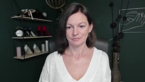 Snapshot of vivian_dream chatting on 24, 9, 2025 Vivian online show from 24, 9, 2025
