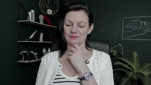 Snapshot of vivian_dream chatting on 25, 2, 2026 Vivian online show from 25, 2, 2026