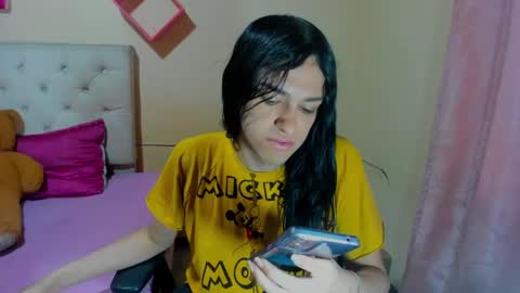 instagram Viviana73215 online show from 20, 12, 2024