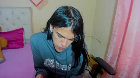 instagram Viviana73215 online show from 20, 12, 2024