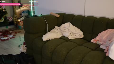 Snapshot of vivianaortega chatting on 5, 1, 2025 Vivi online show from 5, 1, 2025