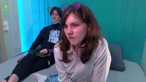 Snapshot of viviarangendy chatting on 12, 9, 2025 VIVIARAGENDY online show from 12, 9, 2025