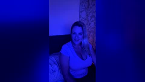 vivienesky online show from 13, 6, 2026