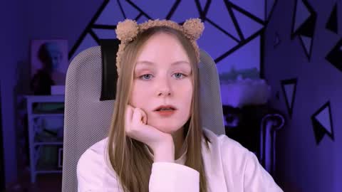 Snapshot of vivienleeigh chatting on 13, 2, 2025 Vivien online show from 13, 2, 2025