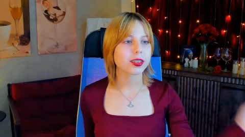 Vivienne  online show from 9, 5, 2026