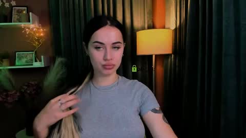 Snapshot of vivy_star chatting on 21, 5, 2026 vivy_star online show from 21, 5, 2026