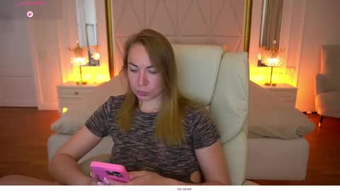 Ur Lady online show from 4, 6, 2026