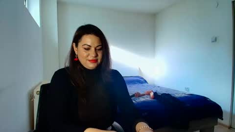 Snapshot of vixenvibesx chatting on 18, 10, 2025 vixenvibesx online show from 18, 10, 2025