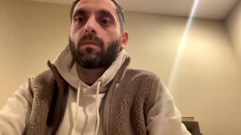 Snapshot of vnast010 chatting on 18, 12, 2024 vnast010 online show from 18, 12, 2024