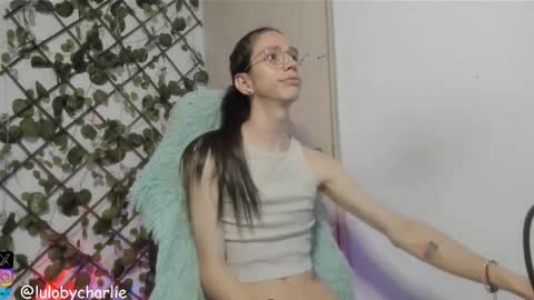 Snapshot of vodkadelulo_ chatting on 6, 11, 2025 vodkadelulo online show from 6, 11, 2025