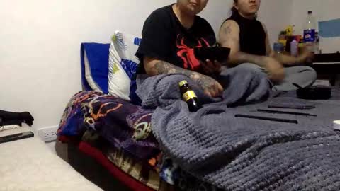 Danny and Ale online show from 15, 4, 2026