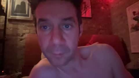 Djangus Roundstone online show from 18, 12, 2025