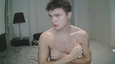 Snapshot of vouvoucouple chatting on 18, 12, 2024 Tim online show from 18, 12, 2024