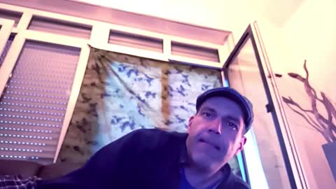 Snapshot of voyeuredeluxe chatting on 10, 3, 2026 voyeuredeluxe online show from 10, 3, 2026