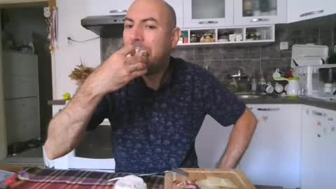 Snapshot of vozd chatting on 9, 7, 2026 sweetcock online show from 9, 7, 2026