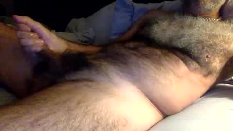 Enjoy guys of all ages if you are not on cam please dont ask for requests if i dont respond dont think im ignoring you i online show from 5, 4, 2026