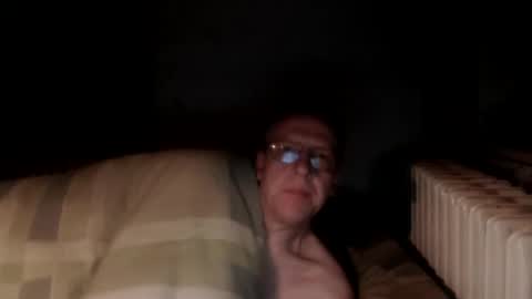 vthomasp719 online show from 19, 4, 2026