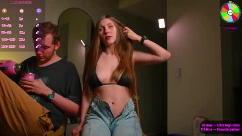 Eva and Franklin online show from 12, 11, 2025