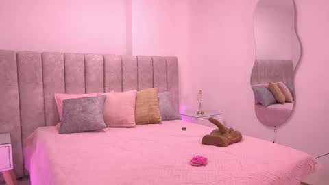 Violeta online show from 22, 11, 2025