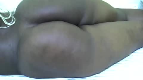 Snapshot of wakanda_43 chatting on 8, 10, 2025 candy online show from 8, 10, 2025