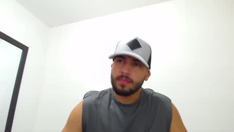 Snapshot of walter_brownn01 chatting on 15, 1, 2025 WALTER BROWN online show from 15, 1, 2025