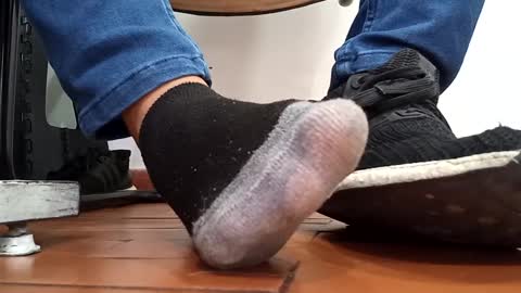 Snapshot of waltherfeet_ chatting on 2, 12, 2024 WaltherFeet online show from 2, 12, 2024