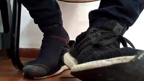 Snapshot of waltherfeet_ chatting on 10, 12, 2024 WaltherFeet online show from 10, 12, 2024