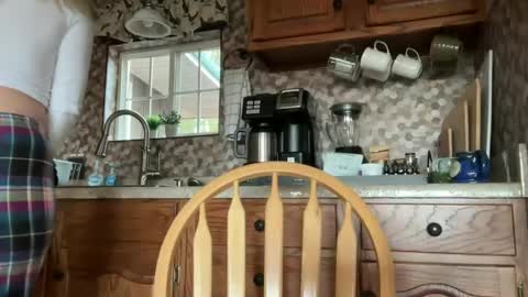 Snapshot of wanderlustjade chatting on 6, 1, 2025 Jade  Adonis online show from 6, 1, 2025