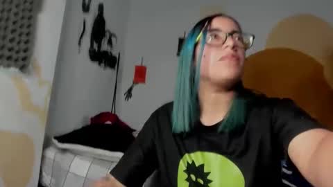 Waningrose  Lu online show from 20, 12, 2024