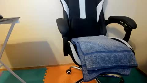 Suck daddys cock online show from 14, 1, 2025