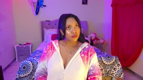 Snapshot of warisgoddes chatting on 7, 1, 2025 EMILY online show from 7, 1, 2025