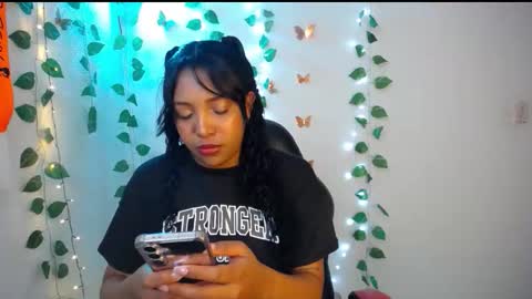 Snapshot of warisgoddes chatting on 8, 5, 2026 EMILY online show from 8, 5, 2026