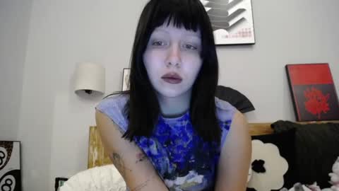 Snapshot of warm_june chatting on 31, 5, 2026 June online show from 31, 5, 2026