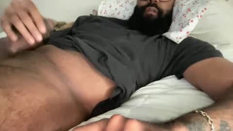 Snapshot of waveonce chatting on 8, 11, 2025 waveonce online show from 8, 11, 2025