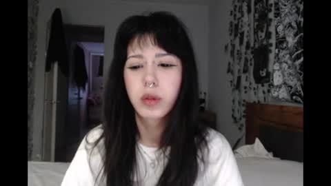 Snapshot of wavy_nights chatting on 11, 7, 2026 Mina online show from 11, 7, 2026