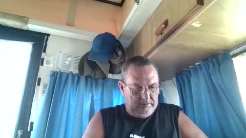 Snapshot of wazahardon2 chatting on 18, 12, 2025 wazahardon2 online show from 18, 12, 2025