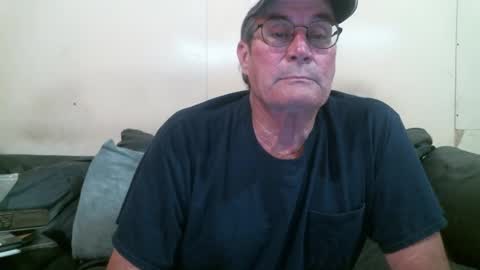 Snapshot of wbfarm chatting on 25, 3, 2026 WB Farm online show from 25, 3, 2026