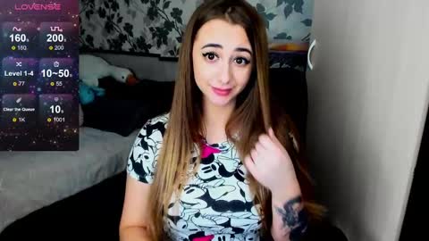 Snapshot of weakness4u chatting on 12, 12, 2024 Maya online show from 12, 12, 2024