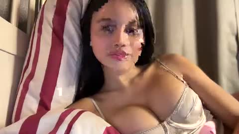 Snapshot of webcammaggie chatting on 26, 10, 2025 Maggie online show from 26, 10, 2025