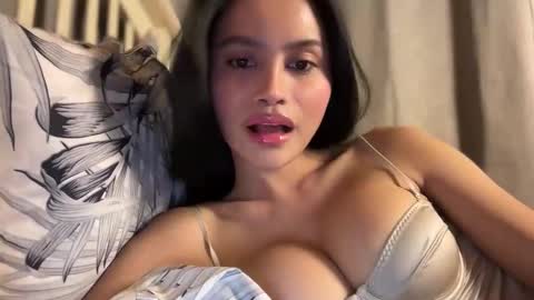 Snapshot of webcammaggie chatting on 23, 11, 2025 Maggie online show from 23, 11, 2025