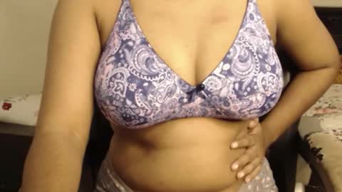 mina online show from 31, 10, 2025