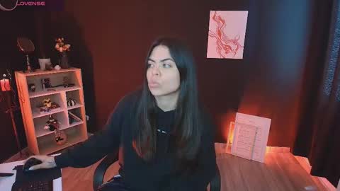 Snapshot of wednesdayfriday chatting on 23, 11, 2025 Wednesday Please help me to reach 111 thumbs up online show from 23, 11, 2025