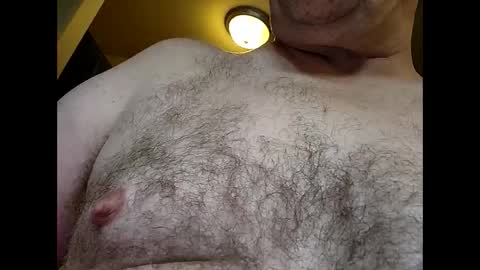 Snapshot of welderod chatting on 28, 5, 2026 welderod online show from 28, 5, 2026