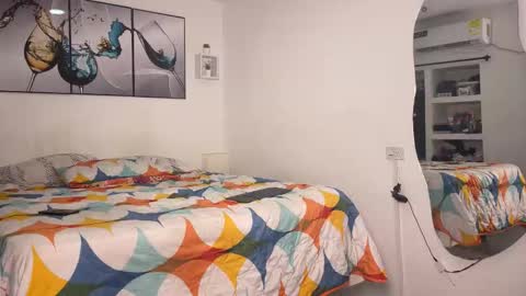 Wendy Alex online show from 23, 11, 2025